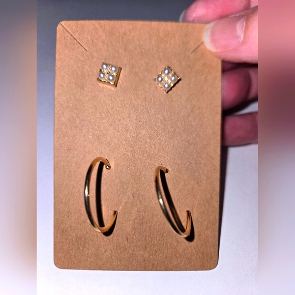 Fashion Earrings 2 pair goldtone post style NEW - Picture 1 of 6